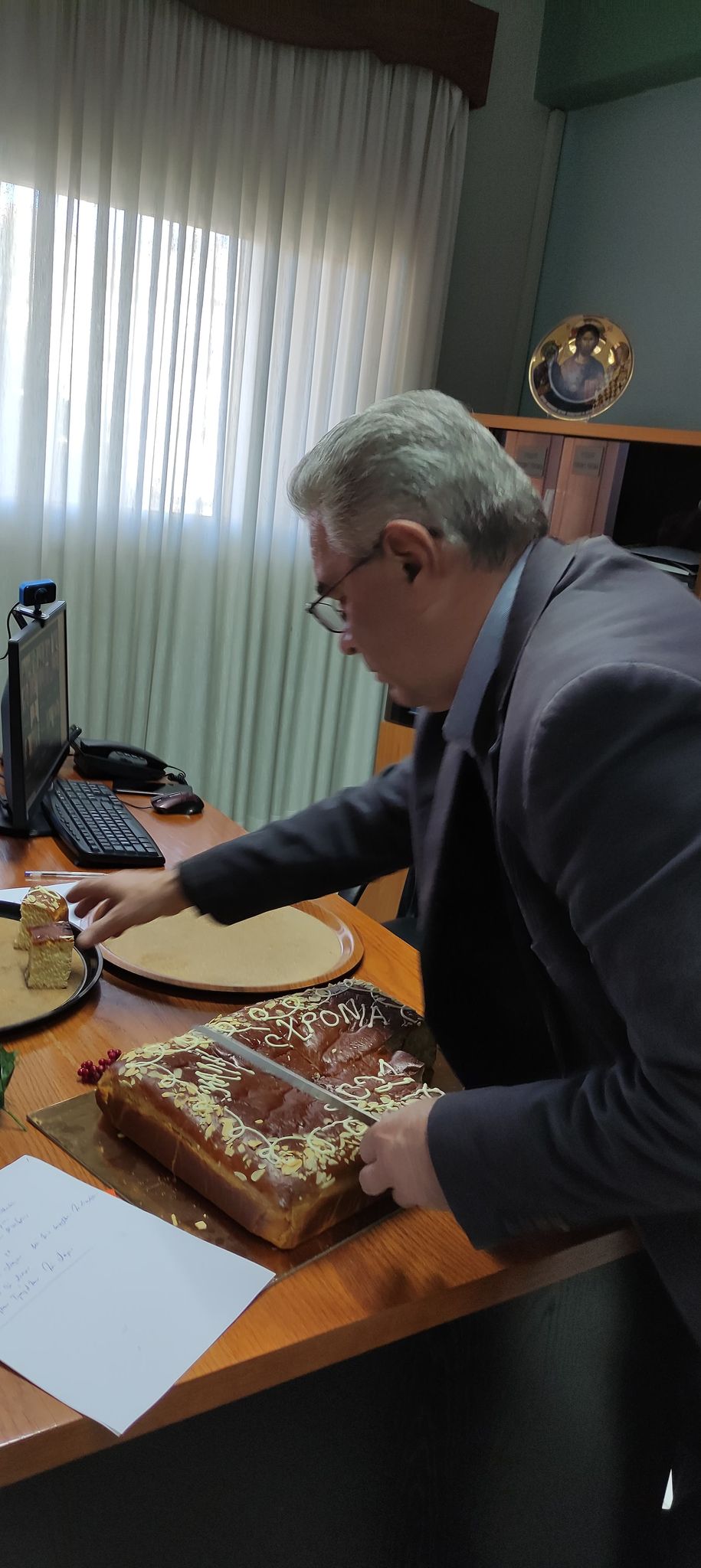 vasilopita_2.jpg vasilopita_2.jpg